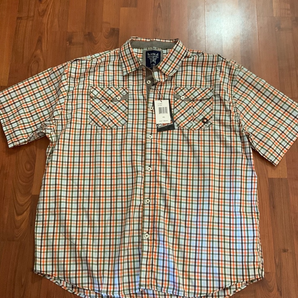 Akademiks 6xl shirt new with tags